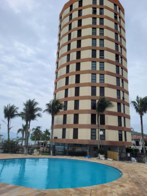 Maravilhoso apto à beira-mar